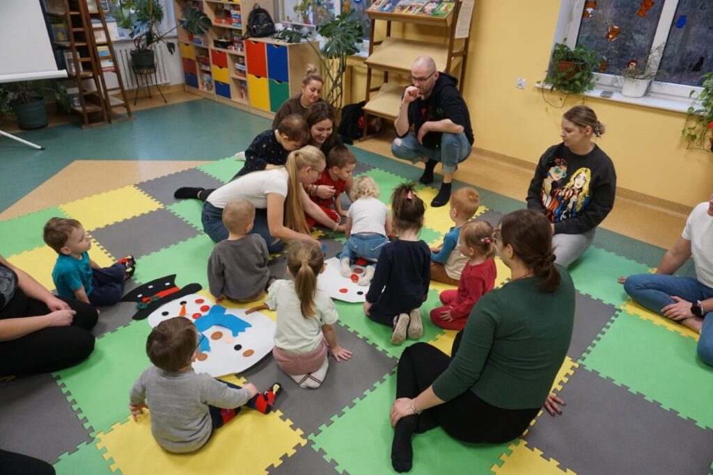 Dzieci, zajęcia dla dzieci, Akademia Malucha, Oddział dla dzieci, Biblioteka, rodzice, opiekunowie