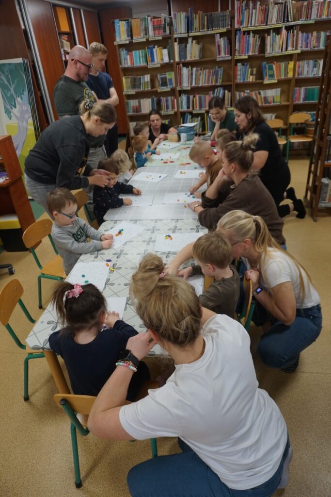 Dzieci, zajęcia dla dzieci, Akademia Malucha, Oddział dla dzieci, Biblioteka, rodzice, opiekunowie