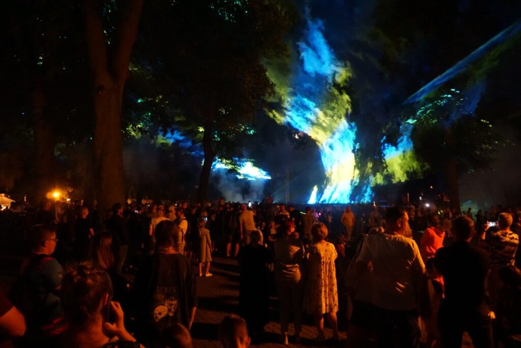 widzowie, park, niebo, lasery, pokazy, kształty