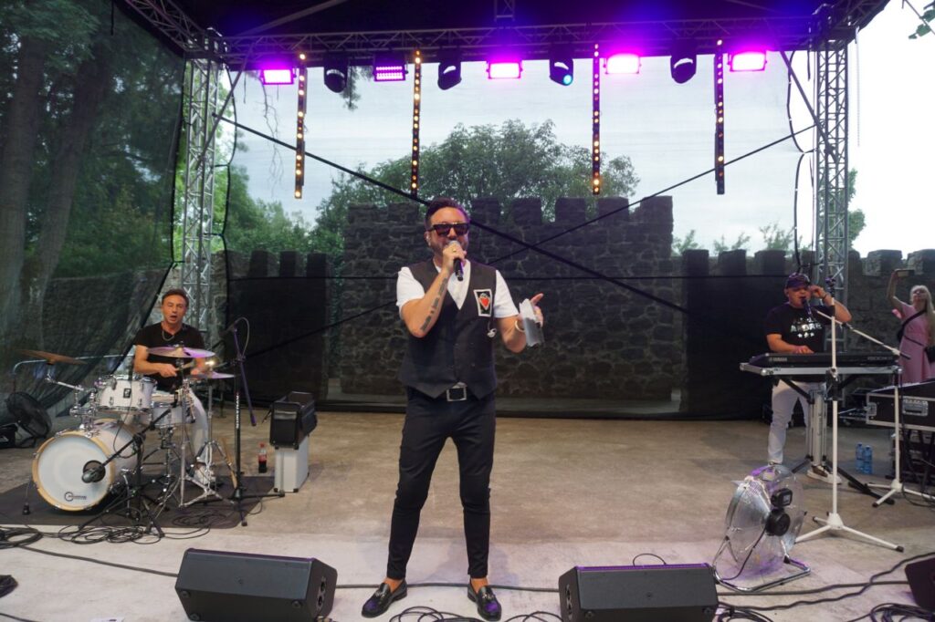 koncert, Andre, scena, mury, śpiew, widownia