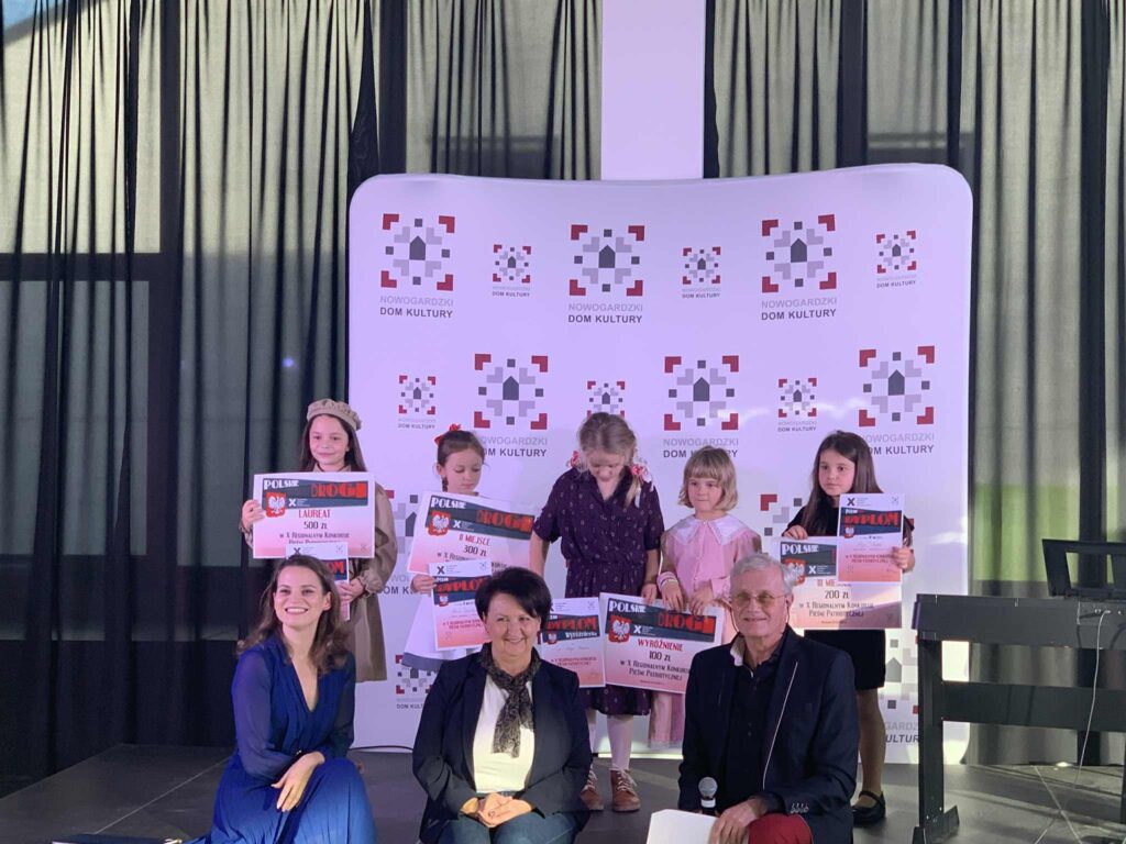 X Regionalny Konkurs Pieśni Patriotycznej ?Polskie Drogi? - Podopieczni BiCK z Jurorami