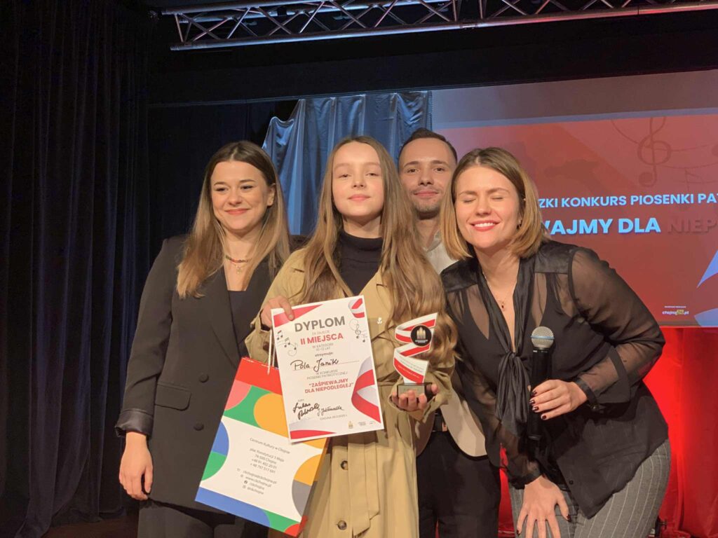 Wokaliści z Bick na Scenie Pieśni Patriotycznej