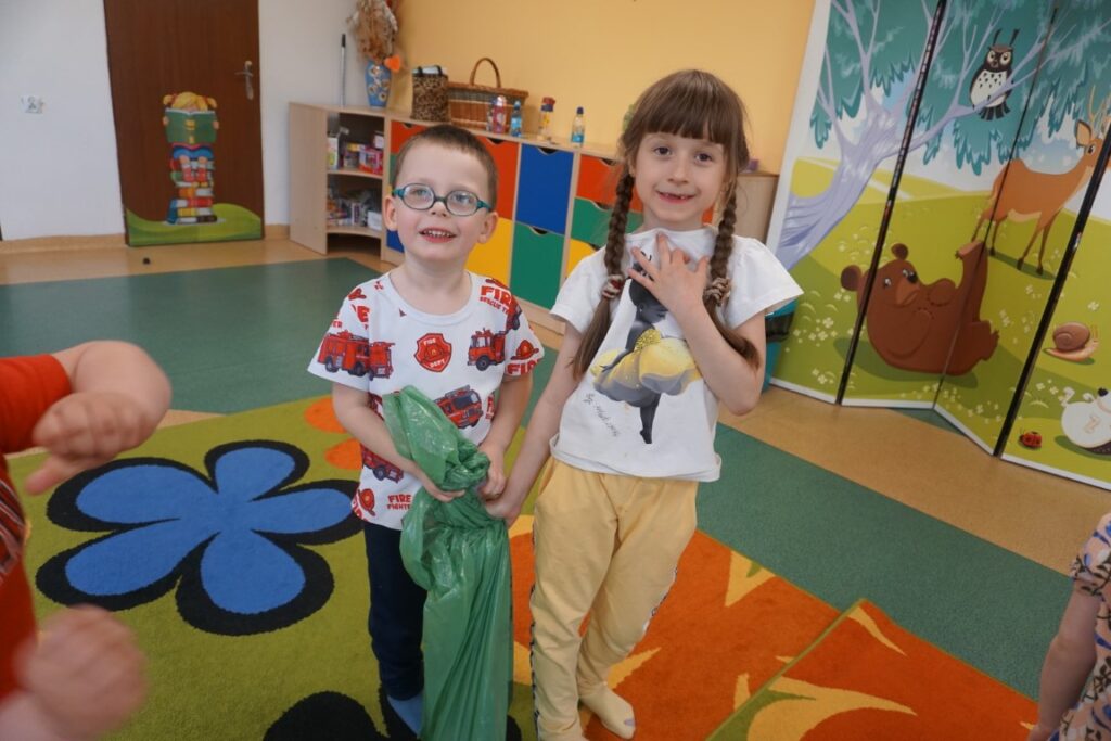 Od zabawy do czytania: Segreguję śmieci i dbam o środowisko!