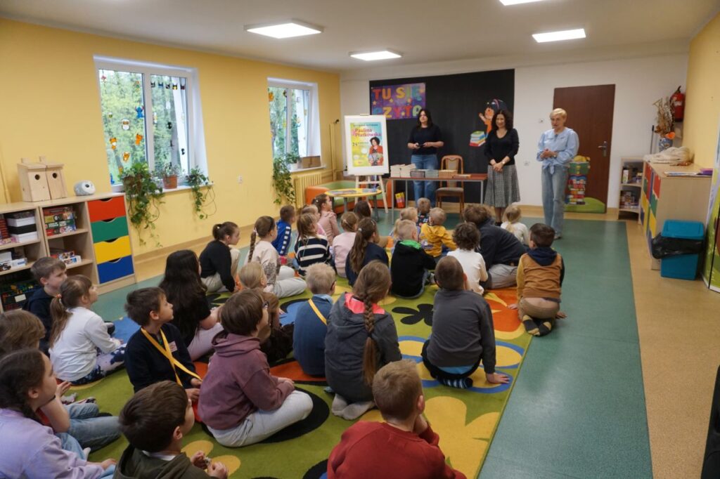 Spotkanie autorskie Pauliny Płatkowskiej z uczniami kl. I i II
