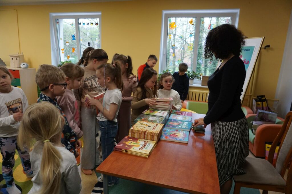 Spotkanie autorskie Pauliny Płatkowskiej z uczniami kl. I i II