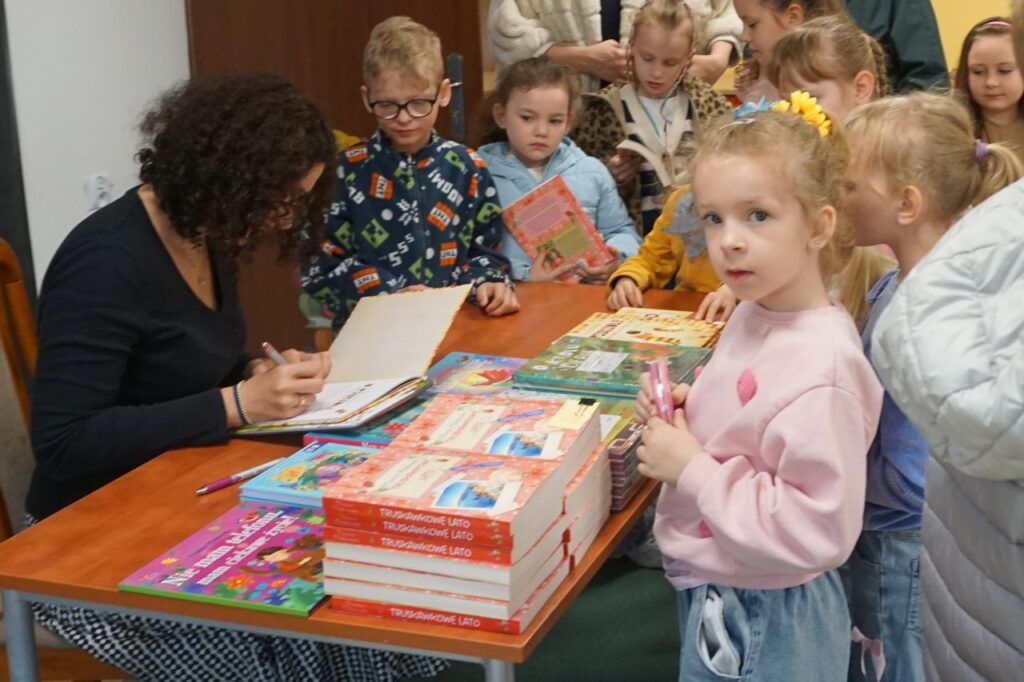 Spotkanie autorskie Pauliny Płatkowskiej z uczniami kl. I i II