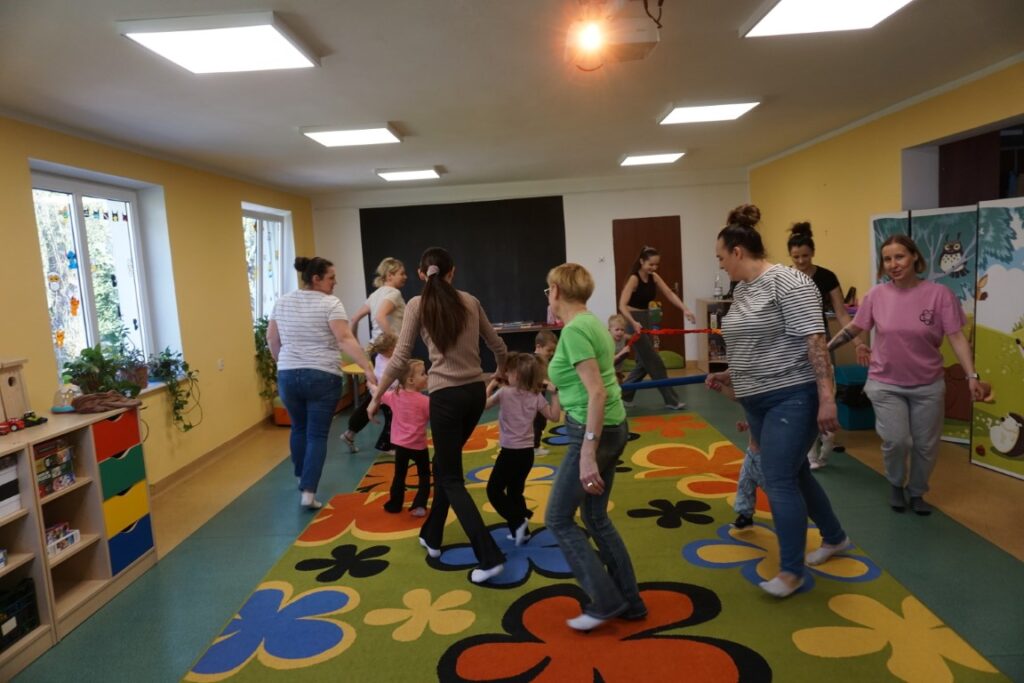 Akademia Malucha: Świat w naszych rękach!