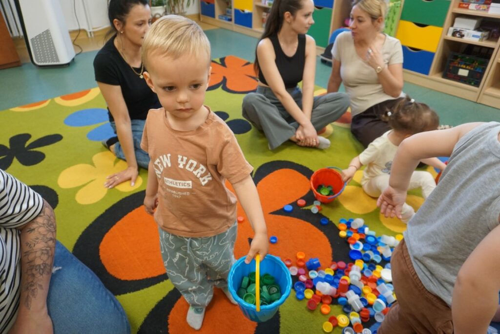 Akademia Malucha: Świat w naszych rękach!