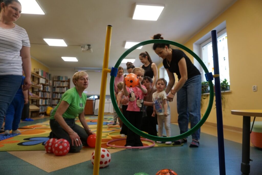 Akademia Malucha: Świat w naszych rękach!