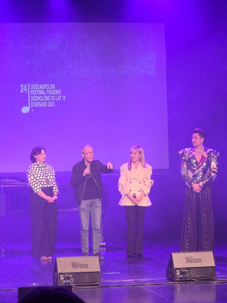 Zespół Szyk na 24 Ogólnopolskim Festiwalu Piosenki ?Dozwolone do lat 19?